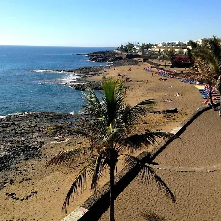 Villa Caletas Teguise - A Wonderful 5 Bedroom - Perfect For A Large Group